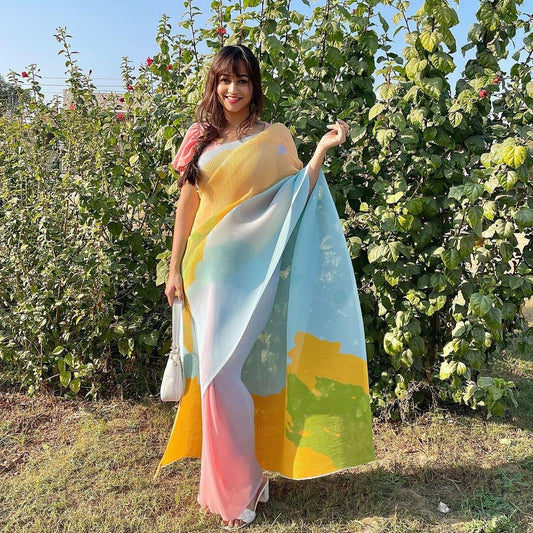 Women's Pure Georgette Saree  Full Crushed Digital Print with Unstitched Blouse Piece